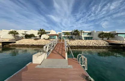 Villa - 4 Bedrooms - 6 Bathrooms for sale in Durrat Al Bahrain - Southern Governorate
