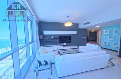 Apartment - 2 Bedrooms - 3 Bathrooms for rent in Al Juffair - Capital Governorate