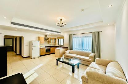 Apartment - 2 Bedrooms - 2 Bathrooms for rent in Segaya - Manama - Capital Governorate