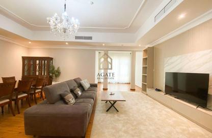 Apartment - 3 Bedrooms - 3 Bathrooms for rent in Al Juffair - Capital Governorate
