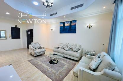 Apartment - 2 - 3 for rent in Al Juffair - Capital Governorate