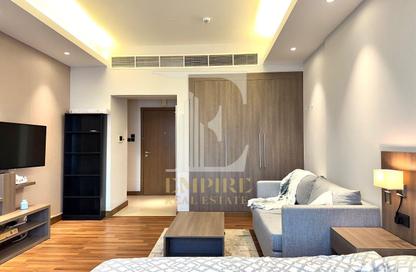 Apartment - Studio - 1 Bathroom for sale in Sanabis - Manama - Capital Governorate