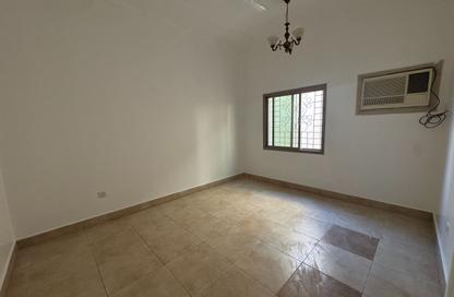 Apartment - 2 Bedrooms - 2 Bathrooms for rent in Budaiya - Northern Governorate