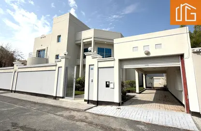 Villa - 4 Bedrooms - 5 Bathrooms for rent in West Riffa - Riffa - Southern Governorate
