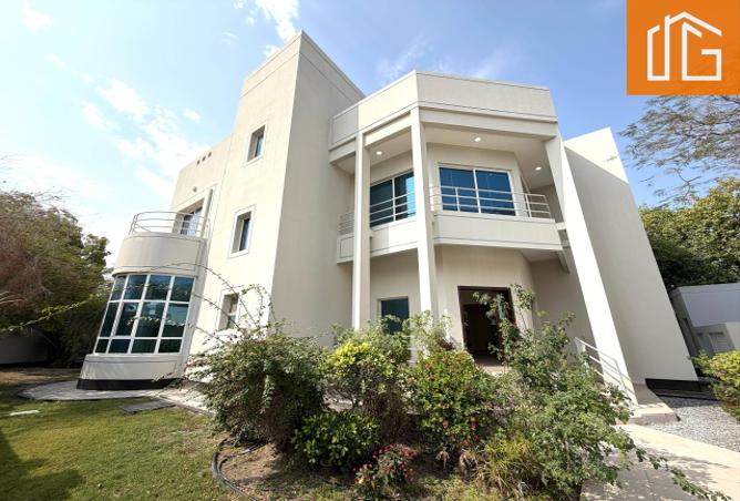 51799630 - Property Image 2