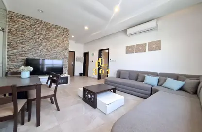 Apartment - 1 Bedroom - 1 Bathroom for rent in Busaiteen - Muharraq Governorate