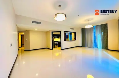 شقة - 3 غرف نوم - 5 حمامات للايجار في الجفير - محافظة العاصمة