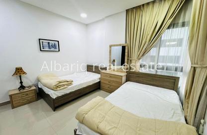 Apartment - 2 Bedrooms - 2 Bathrooms for rent in Busaiteen - Muharraq Governorate