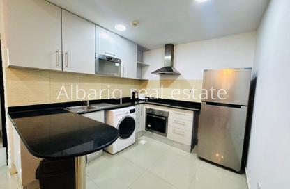 Apartment - 2 Bedrooms - 2 Bathrooms for rent in Busaiteen - Muharraq Governorate