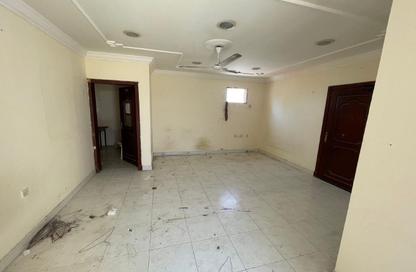 Apartment - Studio - 1 for rent in Muharraq - Muharraq Governorate