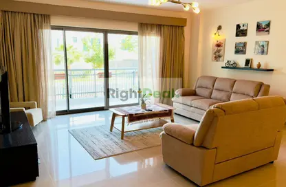 شقة - 2 غرف نوم - 2 حمامات للايجار في جزيرة تالا - أمواج - المحرق