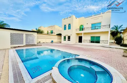 فيلا - 5 غرف نوم - 7 حمامات للايجار في الماحوز - المنامة - محافظة العاصمة