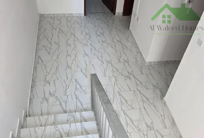57207635 - Property Image 2