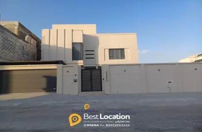 فيلا - 4 غرف نوم - 7 حمامات للبيع في عسكر - المحافظة الجنوبية