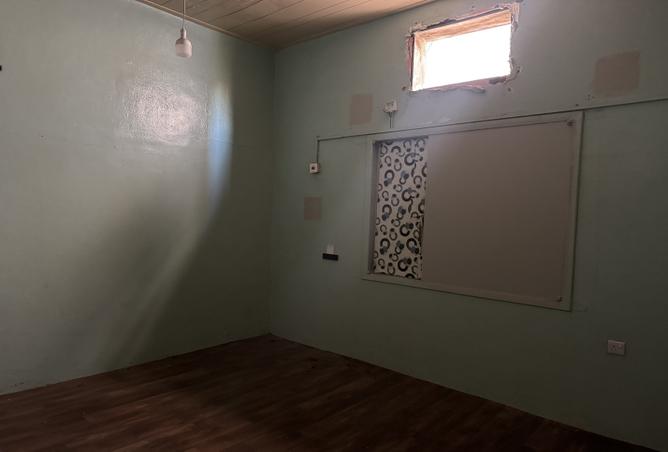 988886 - Property Image 3