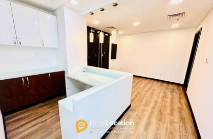 Office Space - Studio - 3 Bathrooms for rent in Seef - Capital Governorate