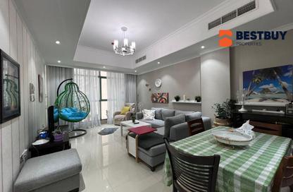 Apartment - 2 Bedrooms - 2 Bathrooms for rent in Busaiteen - Muharraq Governorate