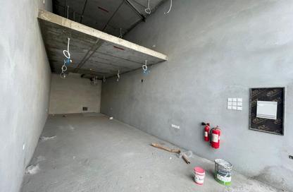 Shop - Studio - 1 Bathroom for rent in Bu Quwah - Northern Governorate