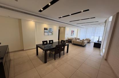 Apartment - 2 Bedrooms - 3 Bathrooms for rent in Sanabis - Manama - Capital Governorate
