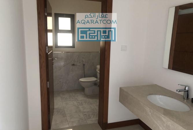 55200389 - Property Image 2