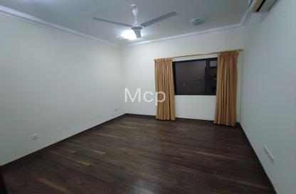 Apartment - 3 Bedrooms - 3 Bathrooms for rent in Janabiya - Northern Governorate