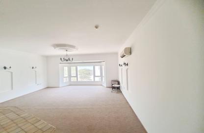 Apartment - 2 Bedrooms - 2 Bathrooms for rent in Saar - Northern Governorate Apartment - 2 Bedrooms - 2 Bathrooms for rent in Saar - Northern Governorate