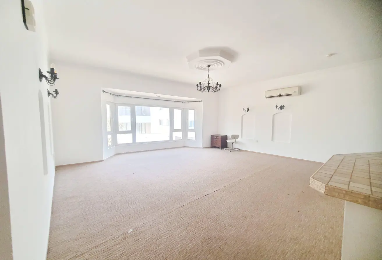 54042454 - Property Main Image