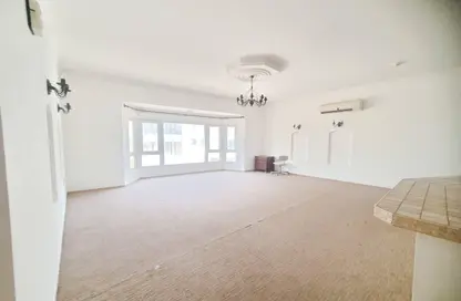 Apartment - 2 Bedrooms - 2 Bathrooms for rent in Saar - Northern Governorate