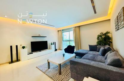 Apartment - 2 Bedrooms - 3 Bathrooms for rent in Reef Island - Capital Governorate