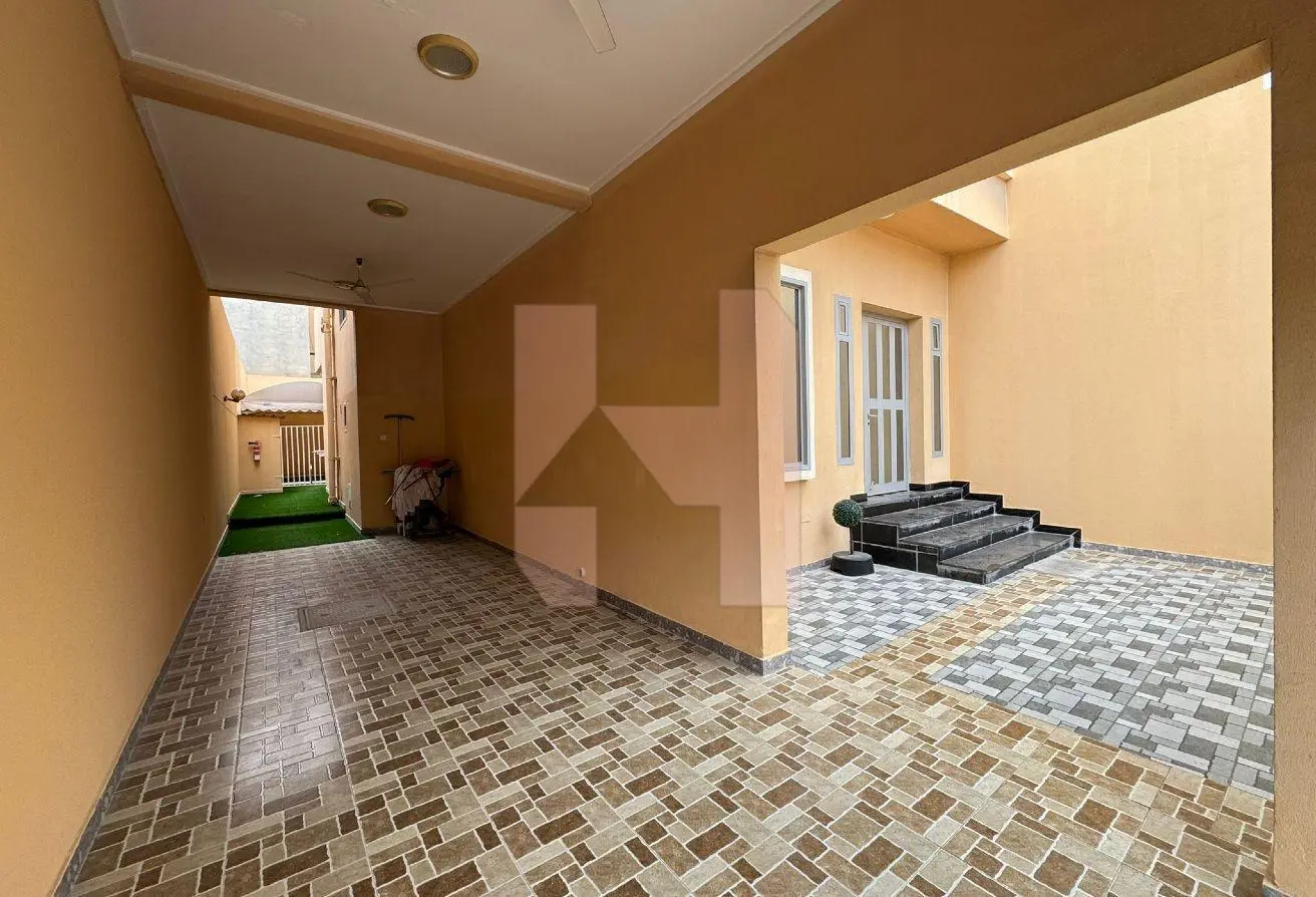 52957008 - Property Main Image