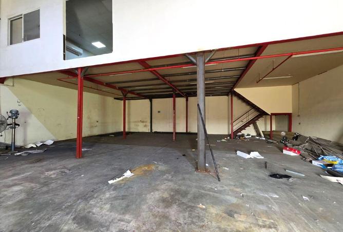 992170 - Property Image 3