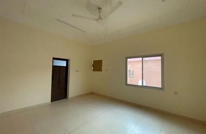 Apartment - 2 Bedrooms - 2 Bathrooms for rent in Jid Ali - Central Governorate