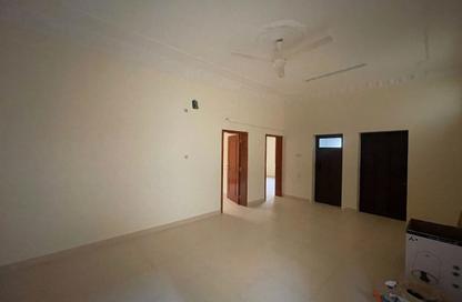 Apartment - 2 Bedrooms - 2 Bathrooms for rent in Jid Ali - Central Governorate