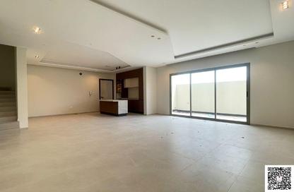 Villa - 4 - 4 for rent in Diyar Al Muharraq - Muharraq Governorate Villa - 4 - 4 for rent in Diyar Al Muharraq - Muharraq Governorate