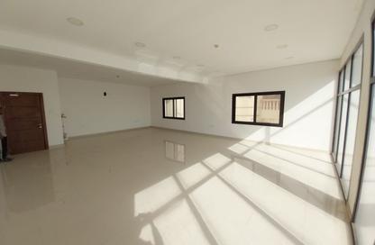 Office Space - Studio - 2 Bathrooms for rent in Sitra - Central Governorate