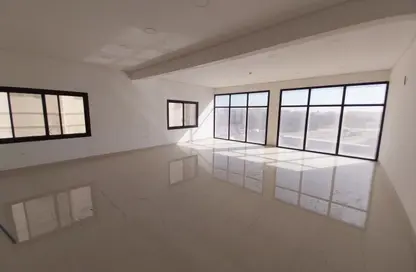 Office Space - Studio - 2 Bathrooms for rent in Sitra - Central Governorate