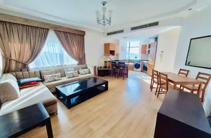 Apartment - 1 Bedroom - 2 Bathrooms for rent in Sanabis - Manama - Capital Governorate