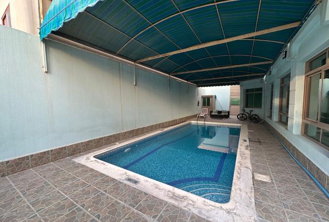 987142 - Property Image 3