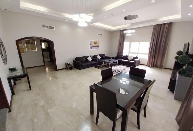 995298 - Property Image 2