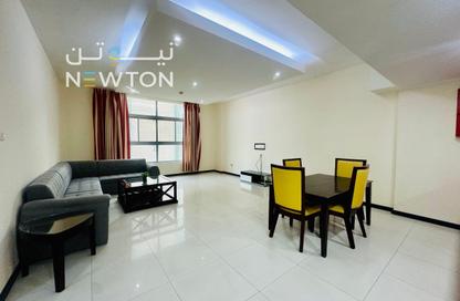 Apartment - 2 Bedrooms - 2 Bathrooms for rent in Al Juffair - Capital Governorate