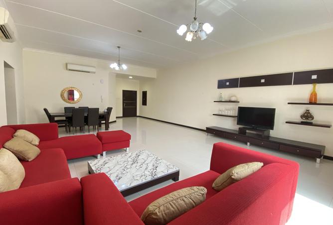 54425105 - Property Image 3