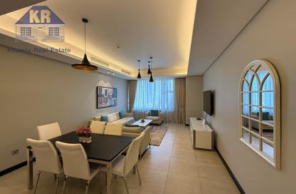 Apartment - 2 Bedrooms - 4 Bathrooms for rent in Al Juffair - Capital Governorate
