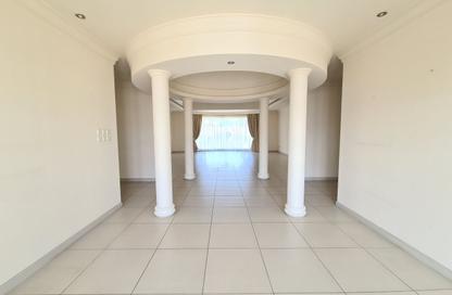 Villa - 4 Bedrooms - 5 Bathrooms for rent in Hamala - Northern Governorate