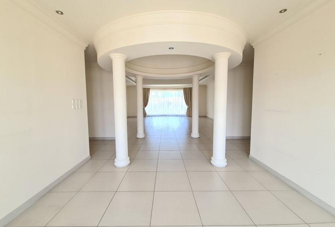55802980 - Property Image 2