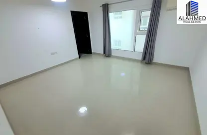 Apartment - 2 Bedrooms - 3 Bathrooms for rent in Hidd - Muharraq Governorate
