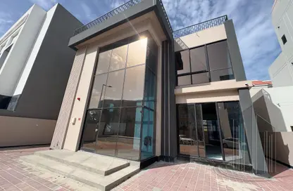 Retail - Studio - 6 Bathrooms for rent in Adliya - Manama - Capital Governorate