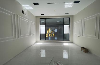 Villa - 4 Bedrooms - 6 Bathrooms for sale in Busaiteen - Muharraq Governorate