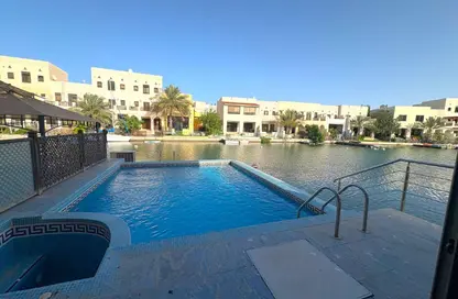فيلا - 3 غرف نوم - 4 حمامات للايجار في مدينة المرسى - أمواج - المحرق فيلا - 3 غرف نوم - 4 حمامات للايجار في مدينة المرسى - أمواج - المحرق