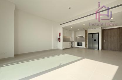 Apartment - 2 Bedrooms - 2 Bathrooms for rent in Marassi Al Bahrain - Diyar Al Muharraq - Muharraq Governorate
