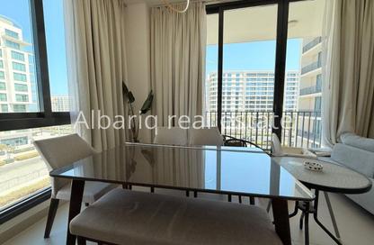 Apartment - 3 - 3 for rent in Marassi Al Bahrain - Diyar Al Muharraq - Muharraq Governorate